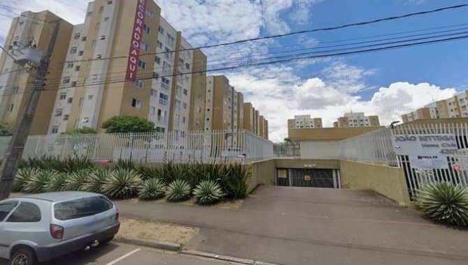 Foto 1 de 2: Apartamento em leilão em Curitiba - PR, bairro Cidade Industrial — Apartamento 61 m² - Curitiba-PR - Rua João Bettega, 4.301, esquina com Rua Senador Acciolly Filho, 1.800 - Apto. 202 - Cidade Industrial