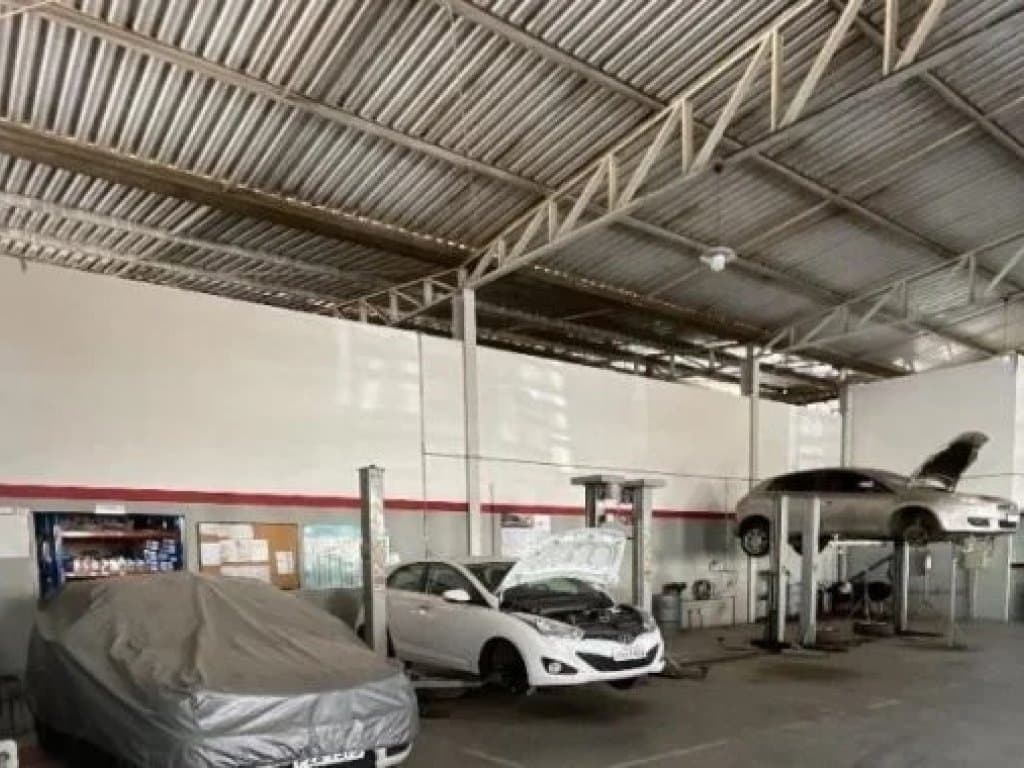Foto 12 de 17: Comercial em leilão em São João Del Rei - MG, bairro Vila São Vicente — Imóvel Comercial 1.786 m² (construção) e 8.316 m² (terreno) - Vila São Vicente - São João Del Rei - MG