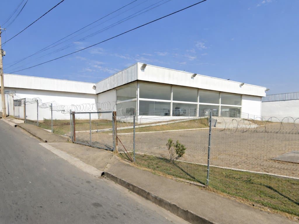 Foto 4 de 17: Comercial em leilão em São João Del Rei - MG, bairro Vila São Vicente — Imóvel Comercial 1.786 m² (construção) e 8.316 m² (terreno) - Vila São Vicente - São João Del Rei - MG