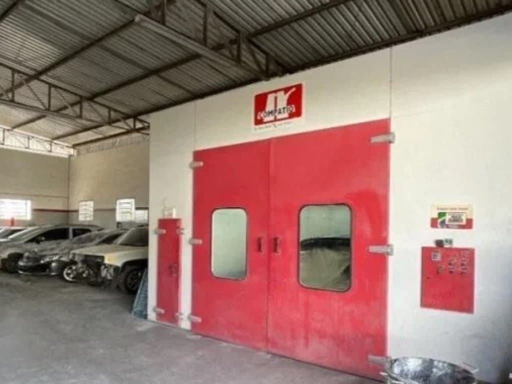 Foto 14 de 17: Comercial em leilão em São João Del Rei - MG, bairro Vila São Vicente — Imóvel Comercial 1.786 m² (construção) e 8.316 m² (terreno) - Vila São Vicente - São João Del Rei - MG