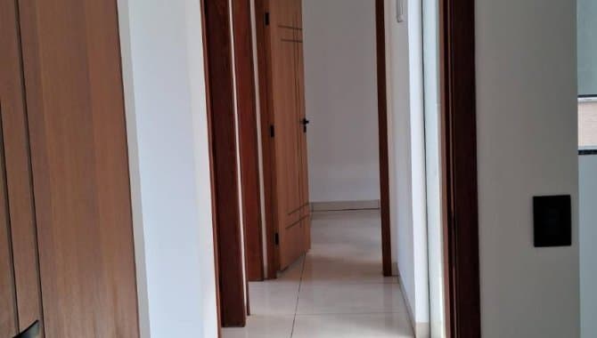Foto 4 de 10: Casa em leilão em Campo Grande - MS, bairro Aero Rancho — Casa em Condomínio 61 m² (01 vaga) - Aero Rancho - Campo Grande - MS