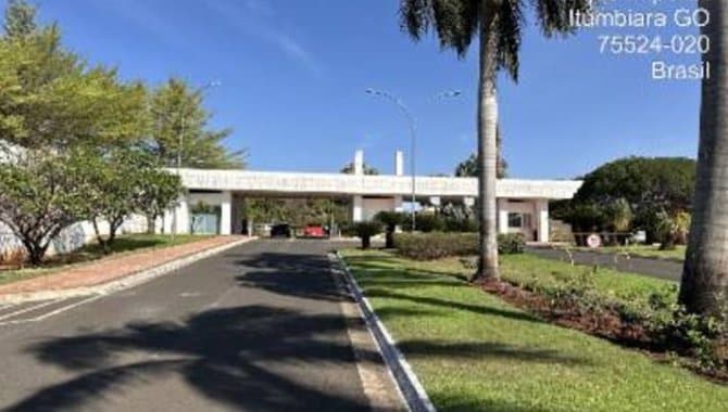 Foto 1 de 3: Casa em leilão em Itumbiara - GO — Casa em Condomínio 434 m² (01 vaga) - Condomínio Horizontal Paraíso - Itumbiara - GO
