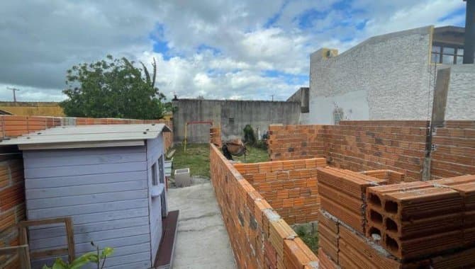 Foto 14 de 22: Casa em leilão em Pelotas - RS, bairro Laranjal — Casa 36 m² - Laranjal - Pelotas - RS