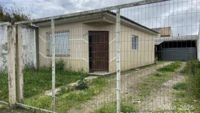 Foto 1 de 3: Casa em leilão em Pelotas - RS, bairro Santa Terezinha — Casa 94 m² - Santa Terezinha - Pelotas - RS