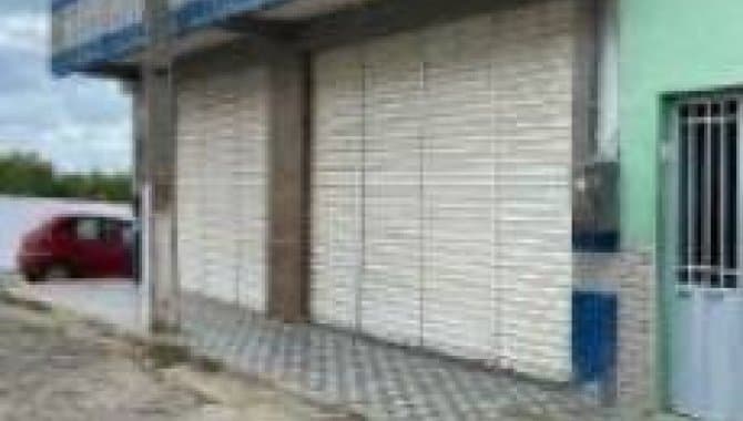 Comercial em leilão em Acopiara - CE, bairro Centro — Imóvel Comercial e Residencial 1.136 m² - Centro - Acopiara - CE