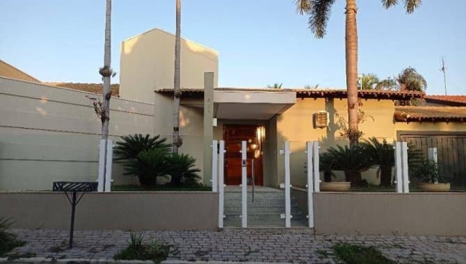Foto 1 de 19: Casa em leilão em Fernandópolis - SP, bairro Jardim Bela Vista — Casa 524 m² - Jardim Bela Vista - Fernandópolis - SP