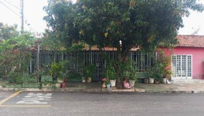 Casa em leilão em Oscar Bressane - SP, bairro Centro — Casa 160 m² - Centro - Oscar Bressane - SP