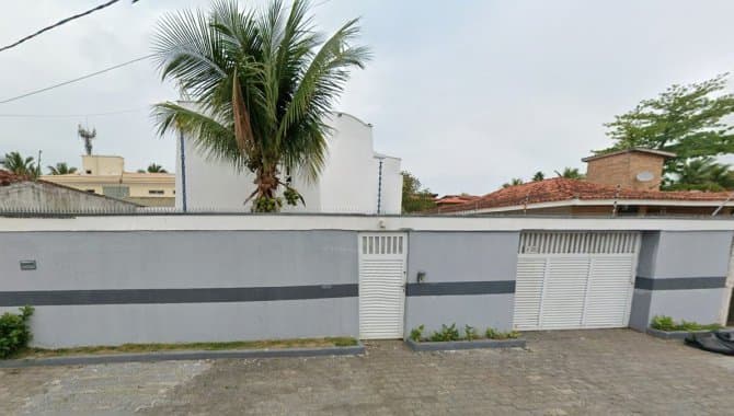 Casa em leilão em Guarujá - SP, bairro Jardim Virgínia — Casa 161 m² - Jardim Virginia - Guarujá - SP