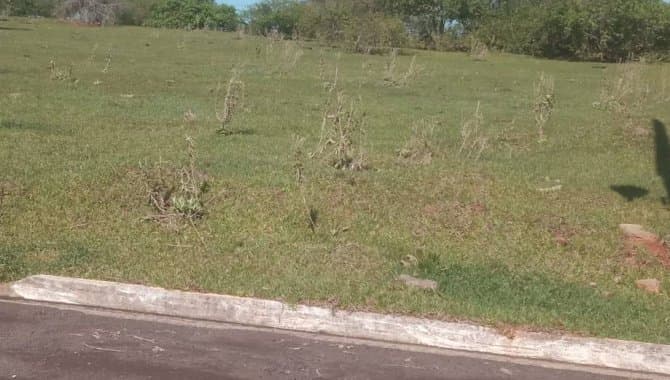 Foto 22 de 29: Terreno em leilão em Pérola - PR — Terreno 723 m² (Lt. 05 da Qd. 04) - Parque Residencial Viva - Pérola - PR