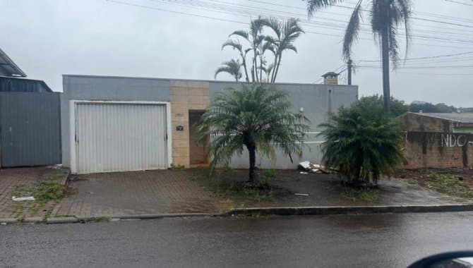 Foto 1 de 3: Casa em leilão em Cascavel - PR, bairro Brasília — Casa 130 m² - Brasília - Cascavel - PR