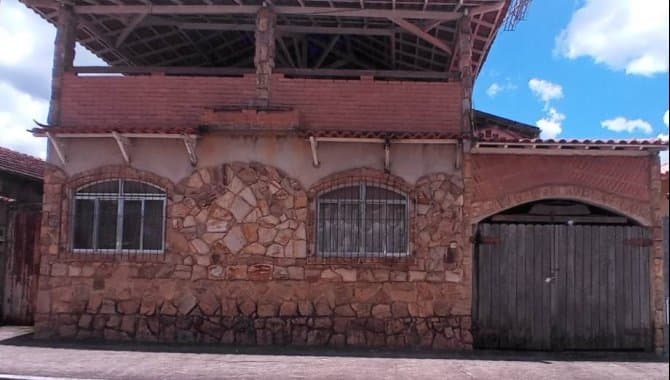 Foto 8 de 12: Casa em leilão em São Vicente De Minas - MG, bairro Centro — Casa 234 m² - Centro - São Vicente de Minas - MG