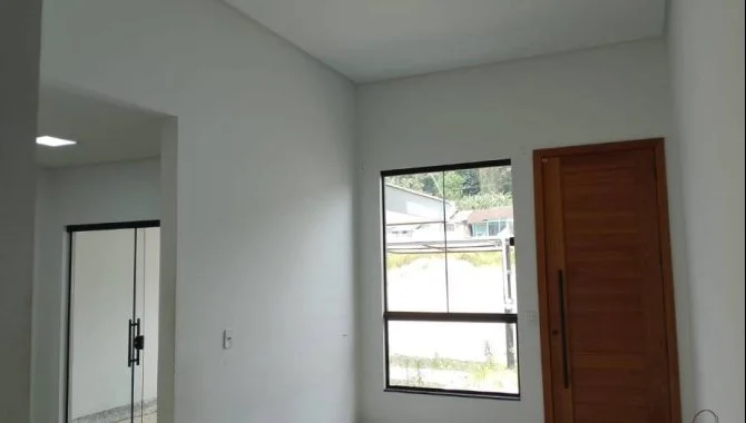 Foto 19 de 28: Casa em leilão em Brusque - SC, bairro Rio Branco — Casa em Condomínio 119 m² (01 vaga) - Rio Branco - Brusque - SC