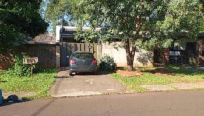 Foto 4 de 8: Casa em leilão em Foz Do Iguaçu - PR, bairro Jardim Europa — Casa 207 m² - Jardim Europa - Foz do Iguaçu - PR