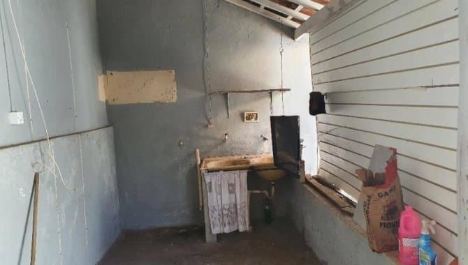 Foto 11 de 23: Casa em leilão em Promissão - SP — Casa 94 m² - Jardim Morada do Sol - Promissão - SP