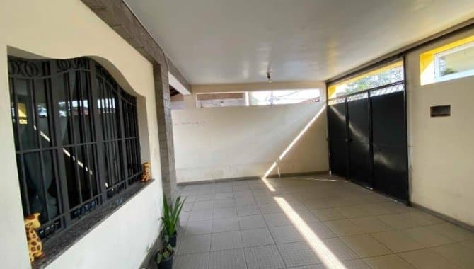 Foto 15 de 18: Casa em leilão em Nova Iguaçu - RJ, bairro Santa Rita — Casa 124 m² - Santa Rita - Nova Iguaçu - RJ