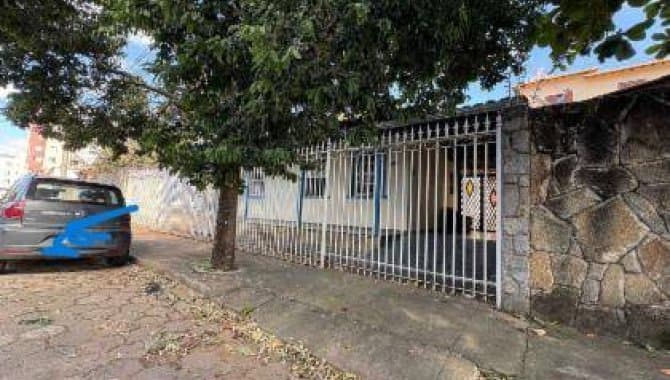 Foto 7 de 9: Casa em leilão em Lavras - MG, bairro Centenário — Casa 227 m² - Centenário - Lavras - MG