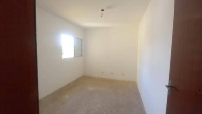 Foto 16 de 22: Casa em leilão em Suzano - SP, bairro Jardim Europa — Casa em Condomínio 86 m² (01 vaga) - Jardim Europa - Suzano - SP