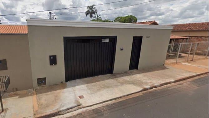 Foto 4 de 6: Casa em leilão em Frutal - MG, bairro Ipê Amarelo — Casa 233 m² - Ipê Amarelo - Frutal - MG