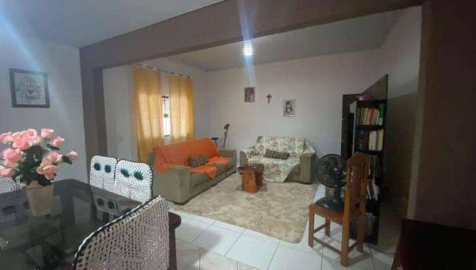 Foto 2 de 29: Casa em leilão em Santo Afonso - MT, bairro Vila Alta — Casa 241 m² - Vila Alta - Santo Afonso - MT