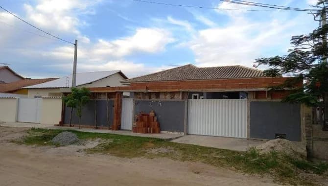 Foto 2 de 33: Casa em leilão em Iguaba Grande - RJ, bairro Jardim Solares — Casa 119 m² - Jardim Solares - Iguaba Grande - RJ