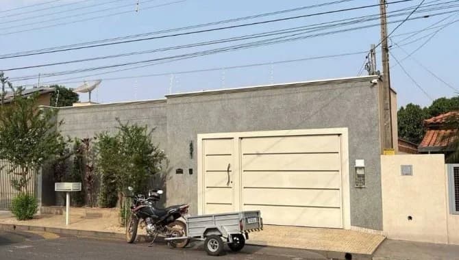 Foto 7 de 10: Casa em leilão em Macaubal - SP, bairro Centro — Casa 216 m² - Centro - Macaubal - SP