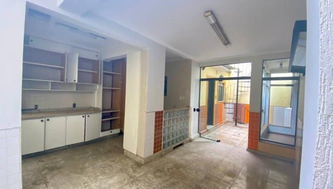 Foto 52 de 61: Casa em leilão em Pouso Alegre - MG, bairro Centro — Casa 163 m² - Centro - Pouso Alegre - MG