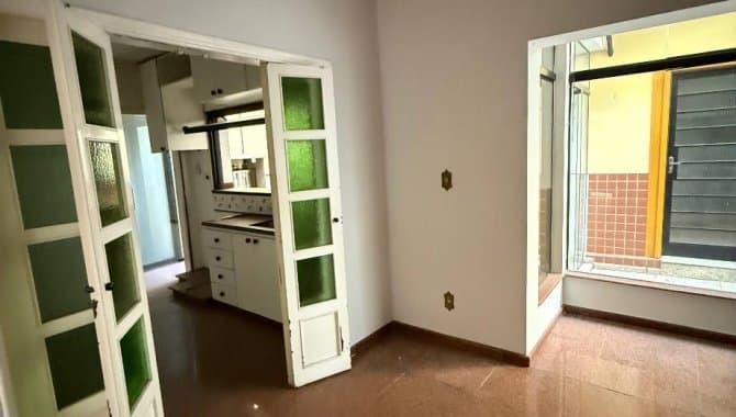 Foto 39 de 61: Casa em leilão em Pouso Alegre - MG, bairro Centro — Casa 163 m² - Centro - Pouso Alegre - MG