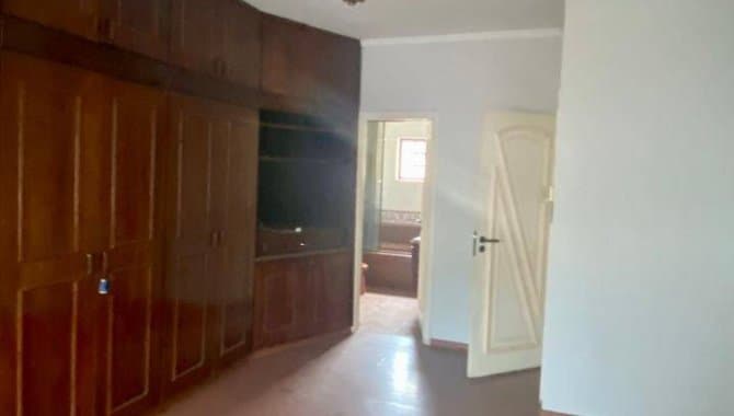 Foto 60 de 61: Casa em leilão em Pouso Alegre - MG, bairro Centro — Casa 163 m² - Centro - Pouso Alegre - MG
