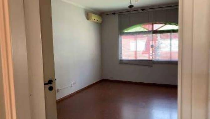 Foto 15 de 61: Casa em leilão em Pouso Alegre - MG, bairro Centro — Casa 163 m² - Centro - Pouso Alegre - MG