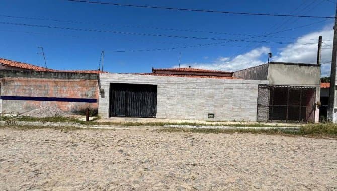 Foto 6 de 6: Casa em leilão em Pindoretama - CE — Casa 273 m² - Loteamento Brisas do Pindoretama - Pindoretama - CE