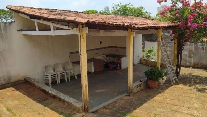 Foto 4 de 19: Casa em leilão em Goiânia - GO, bairro Setor Sul — Casa em Condomínio 188 m² (01 vaga) - Setor Sul - Goiânia - GO