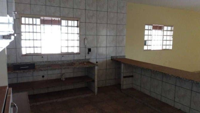 Foto 15 de 28: Casa em leilão em Uberaba - MG, bairro Grande Horizonte — Casa 297 m² - Grande Horizonte - Uberaba - MG