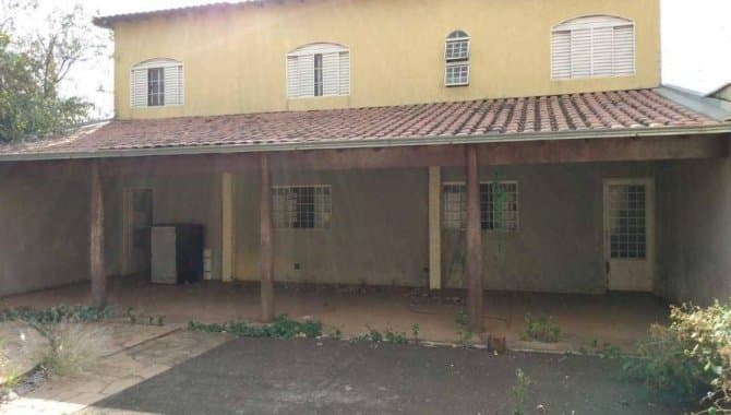 Foto 3 de 28: Casa em leilão em Uberaba - MG, bairro Grande Horizonte — Casa 297 m² - Grande Horizonte - Uberaba - MG