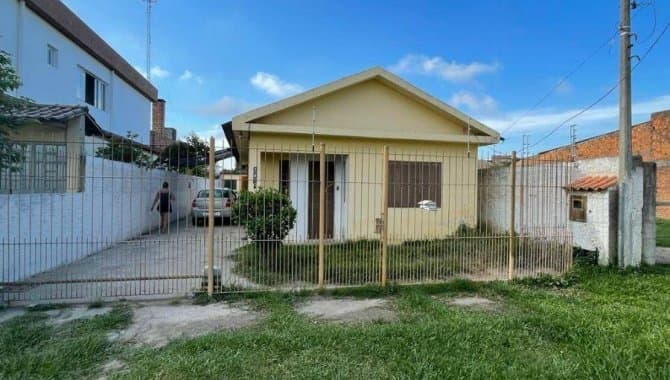 Foto 19 de 25: Casa em leilão em Pelotas - RS, bairro Três Vendas — Casa 127 m² - Três Vendas - Pelotas - RS