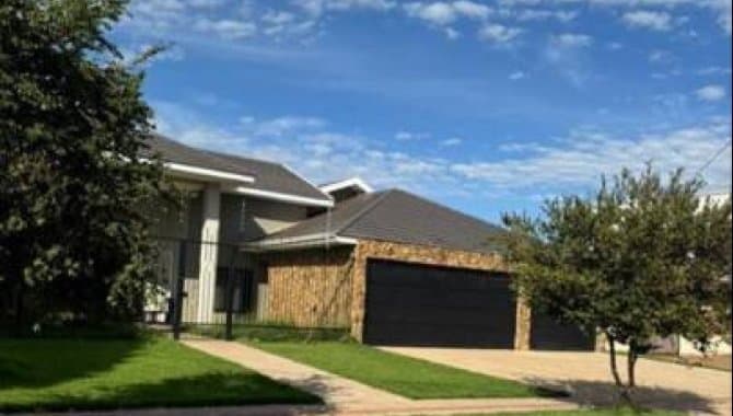Foto 2 de 13: Casa em leilão em Dourados - MS, bairro Vila Planalto — Casa 834 m² (área construída) e 1.900 m (área total) - Vila Planalto - Dourados - MS