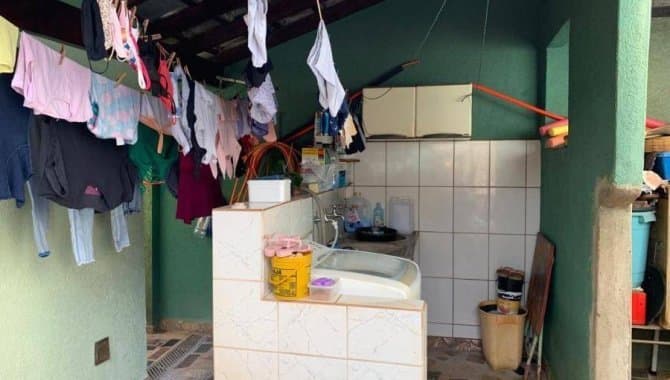 Foto 6 de 16: Casa em leilão em Sertãozinho - SP — Casa 187 m² - Shangri-Lá - Sertãozinho - SP