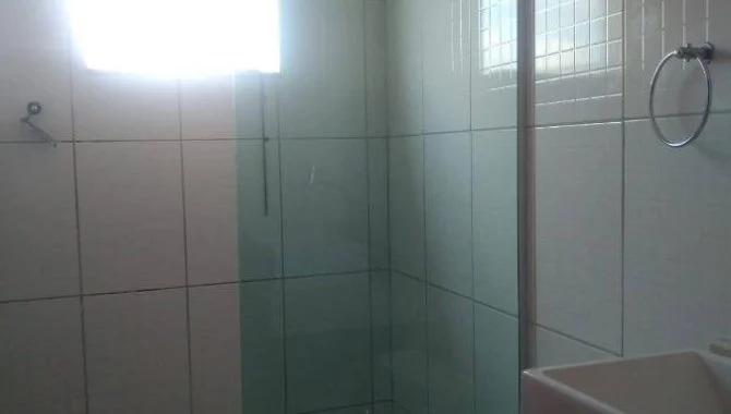 Foto 6 de 18: Casa em leilão em Poções - BA, bairro Centro — Casa 241 m² - Centro - Poções - BA