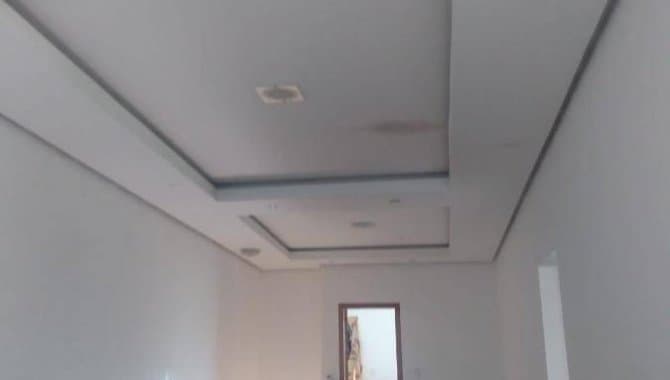 Foto 9 de 18: Casa em leilão em Poções - BA, bairro Centro — Casa 241 m² - Centro - Poções - BA