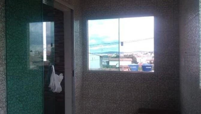 Foto 4 de 18: Casa em leilão em Poções - BA, bairro Centro — Casa 241 m² - Centro - Poções - BA