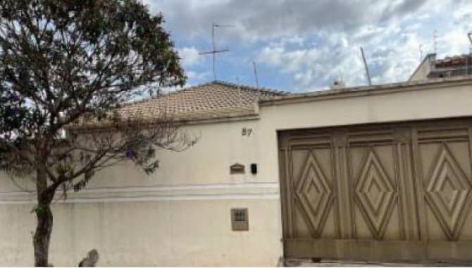 Foto 4 de 7: Casa em leilão em Araraquara - SP, bairro Laurini — Casa 132 m² - Laurini - Araraquara - SP