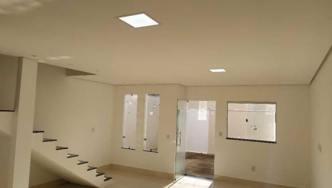Foto 3 de 32: Casa em leilão em Montes Claros - MG, bairro Raul Lourenço — Casa 118 m² - Raul Lourenço - Montes Claros - MG