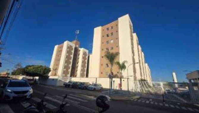 Foto 2 de 6: Apartamento em leilão em Rio Claro - SP — Apartamento 48 m² (01 vaga) - Chácara Luza - Rio Claro - SP