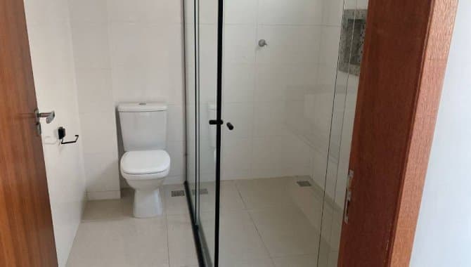 Foto 17 de 37: Apartamento em leilão em Barbacena - MG, bairro São José — Apartamento 99 m² (01 vaga) - São José - Barbacena - MG