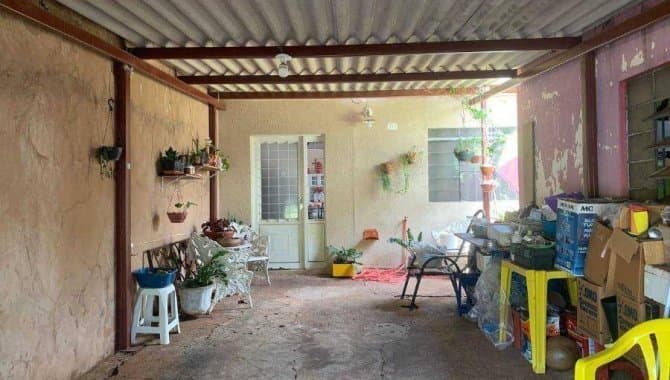 Foto 4 de 6: Casa em leilão em Campo Grande - MS, bairro Panorama — Casa 52 m² - Panorama - Campo Grande - MS