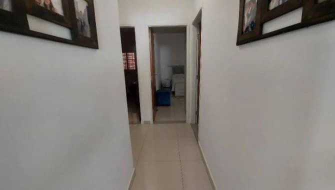 Foto 19 de 34: Casa em leilão em Uberlândia - MG, bairro Jardim das Palmeiras — Casa 206 m² - Jardim das Palmeiras - Uberlândia - MG