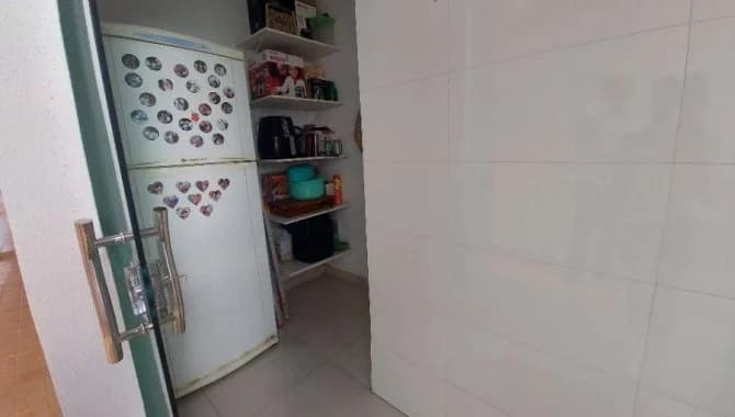 Foto 11 de 34: Casa em leilão em Uberlândia - MG, bairro Jardim das Palmeiras — Casa 206 m² - Jardim das Palmeiras - Uberlândia - MG