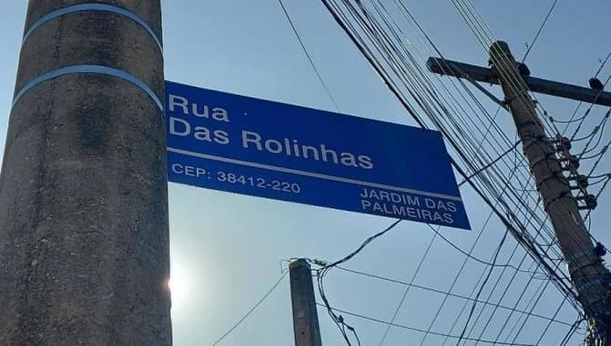Foto 7 de 34: Casa em leilão em Uberlândia - MG, bairro Jardim das Palmeiras — Casa 206 m² - Jardim das Palmeiras - Uberlândia - MG
