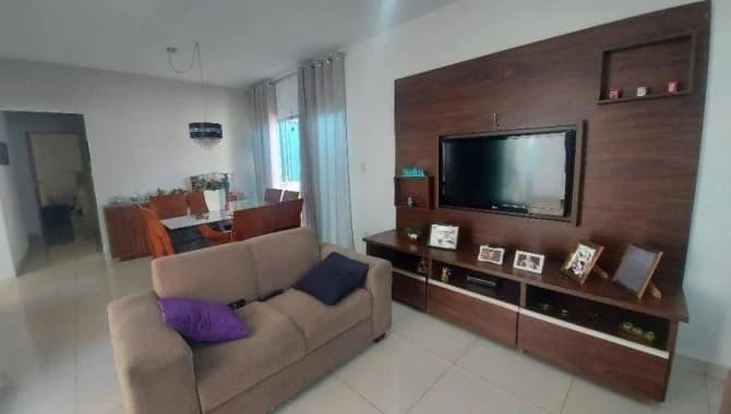 Foto 34 de 34: Casa em leilão em Uberlândia - MG, bairro Jardim das Palmeiras — Casa 206 m² - Jardim das Palmeiras - Uberlândia - MG