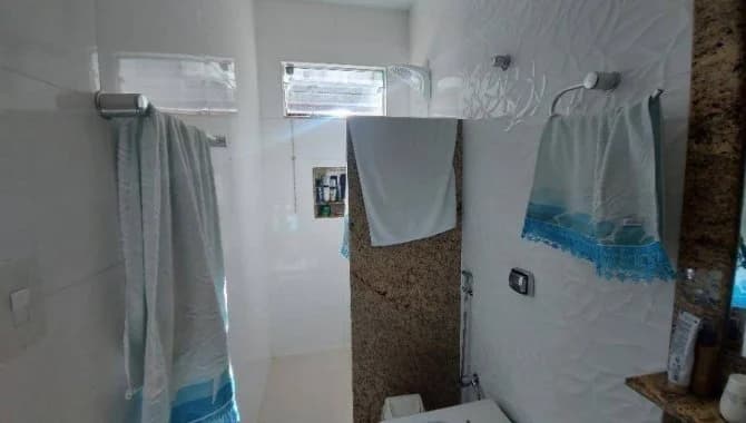 Foto 16 de 34: Casa em leilão em Uberlândia - MG, bairro Jardim das Palmeiras — Casa 206 m² - Jardim das Palmeiras - Uberlândia - MG