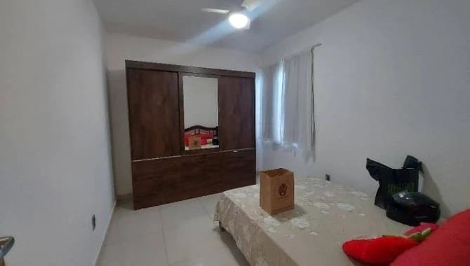 Foto 33 de 34: Casa em leilão em Uberlândia - MG, bairro Jardim das Palmeiras — Casa 206 m² - Jardim das Palmeiras - Uberlândia - MG